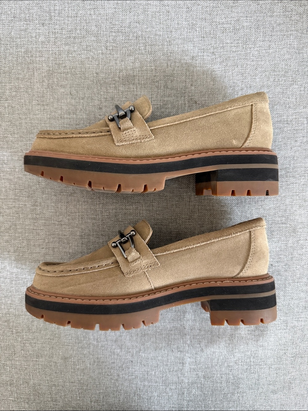 Clarks Women's Suede Tan Loafers with Gunmetal Bit Detail - Picture 5 of 10
